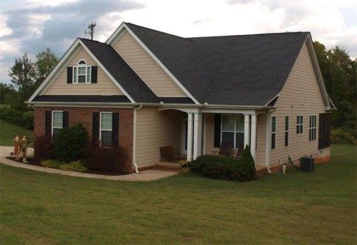 107 Oakwood Drive, Commerce, GA 30529