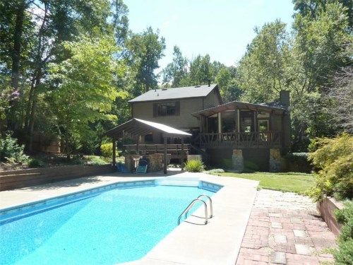 946 Victoria Landing Drive, Woodstock, GA 30189