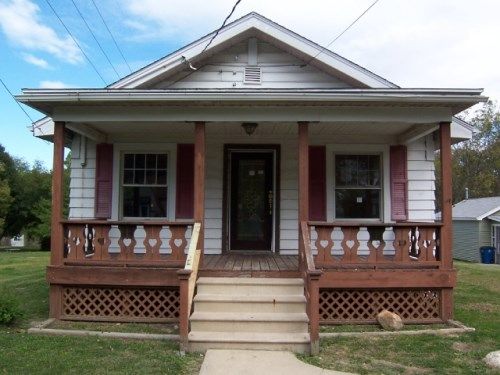 719 E Toledo Ave, Peoria Heights, IL 61616