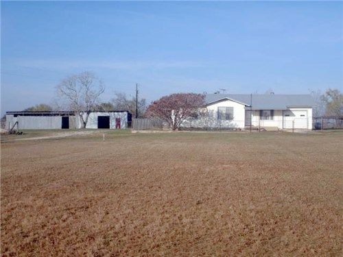 6171 State Highway 304, Rosanky, TX 78953