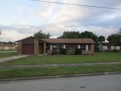 1325 Briarwood Ct, Rockledge, FL 32955