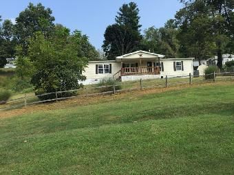 142 Trinity Rd, Falls Mills, VA 24613