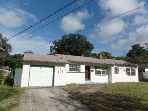 2455 Ormsby Cir W, Jacksonville, FL 32210