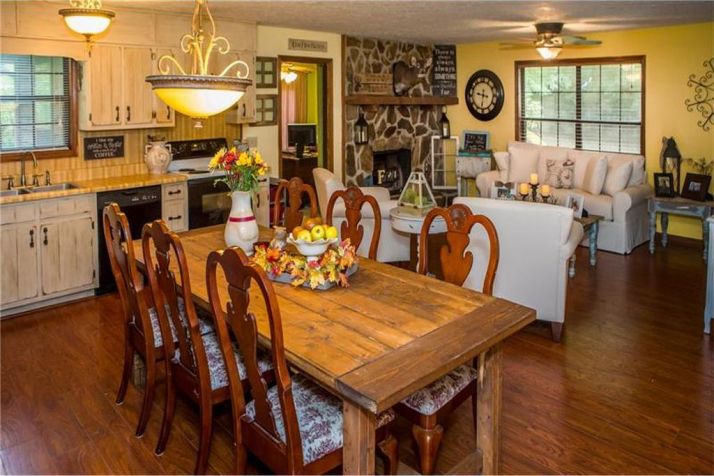 50 Meadowcliff Trail, Kennesaw, GA 30144