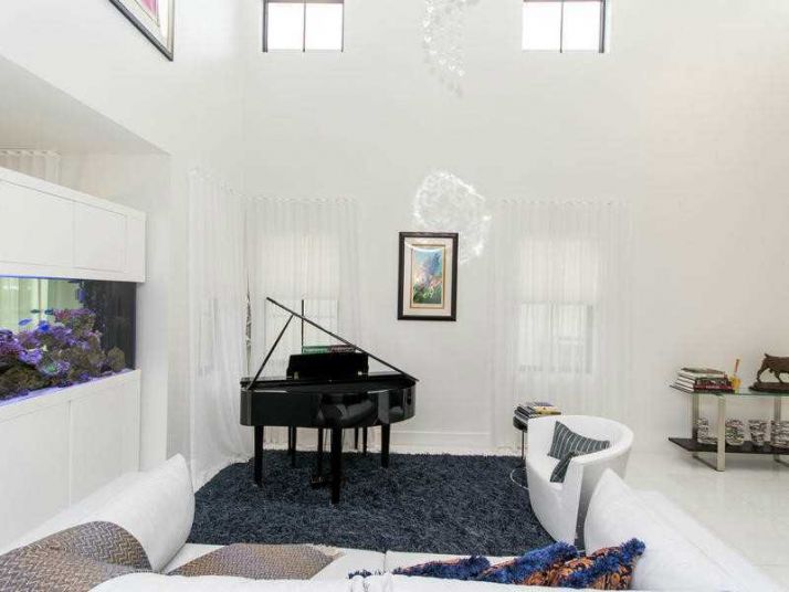 10560 NW 69 TE, Miami, FL 33178