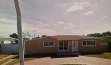 6521 W 12 AV Hialeah, FL 33012