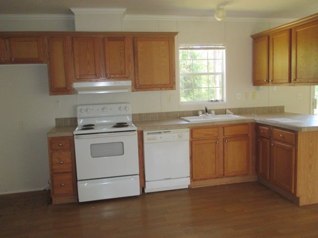 102 Fern Ct, Georgetown, FL 32139