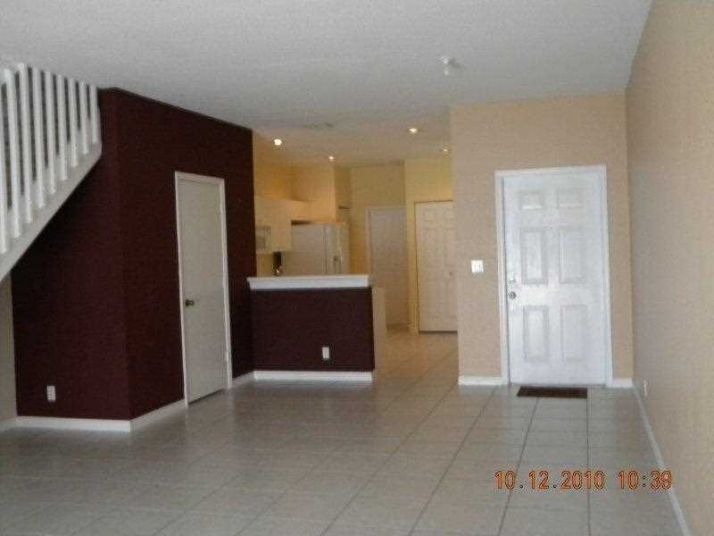 2152 PASA VERDE LN # 2152, Fort Lauderdale, FL 33327