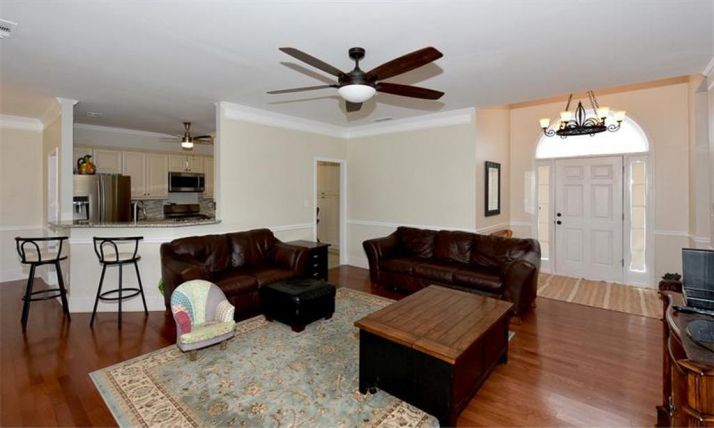 861 Windsor Oak Circle, Lawrenceville, GA 30045