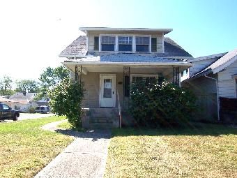 56 E Siebenthaler Ave, Dayton, OH 45405