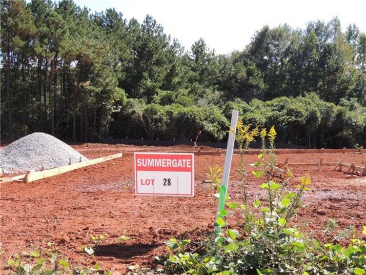 243 Summergate Lane, Villa Rica, GA 30180