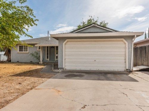 712 Albemarle Ave, Rio Linda, CA 95673