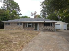 6407 Santa Monica Blvd, Shreveport, LA 71119