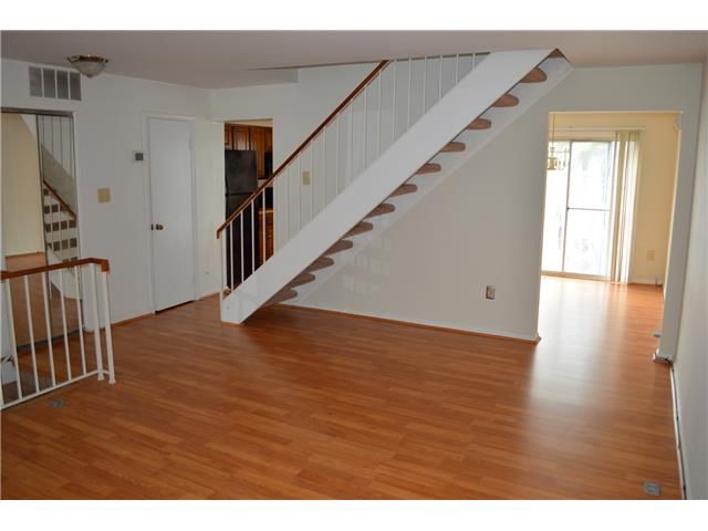 14909 London Ln, Bowie, MD 20715