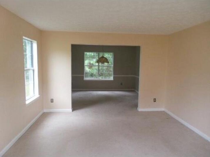 690 Conisburgh Court, Stone Mountain, GA 30087