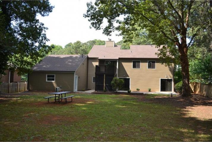 4977 Mcpherson Drive Ne, Roswell, GA 30075