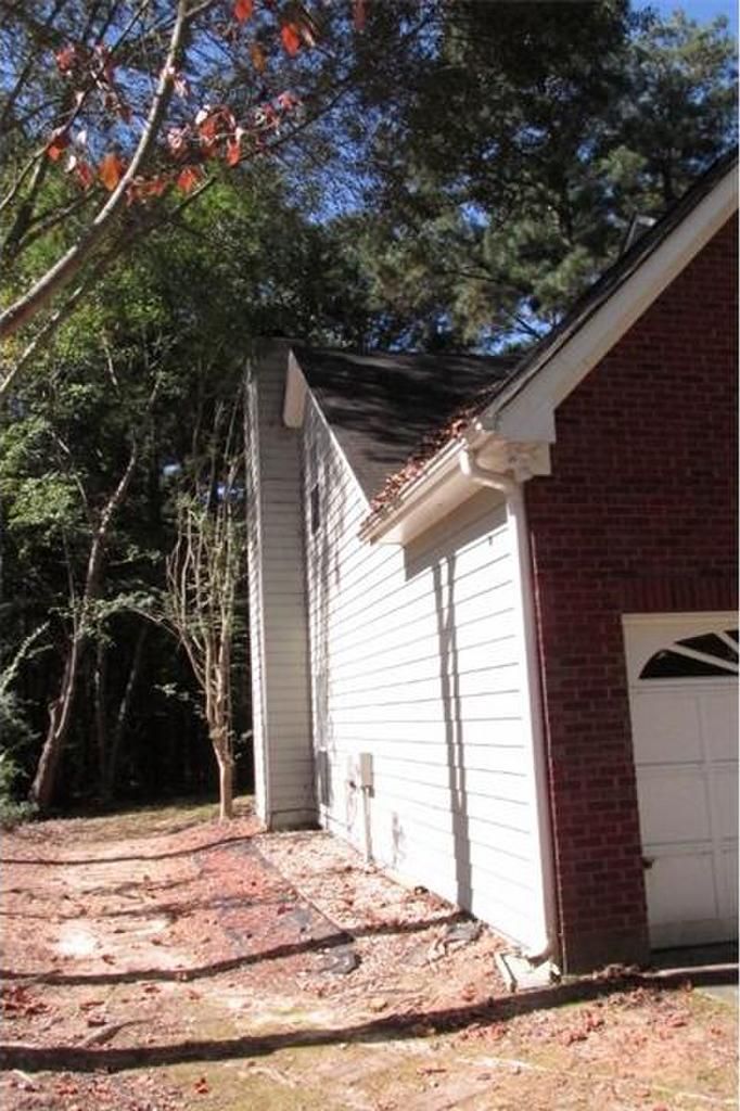 2220 Emerald Drive, Loganville, GA 30052