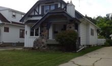 4221 N Larkin St Milwaukee, WI 53211