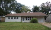 32 Marquette Dr Florissant, MO 63031