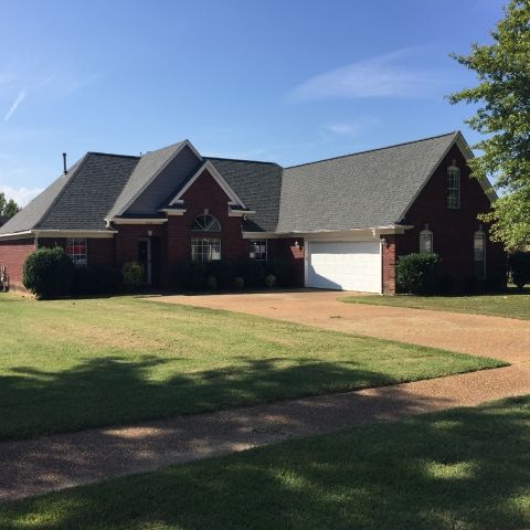 2201 Kindlewood Drive, Southaven, MS 38672