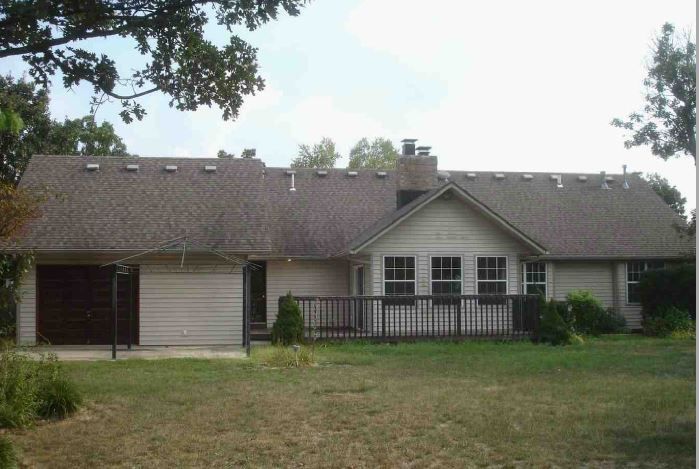 1823 Hickory Hills Dr, Joplin, MO 64801