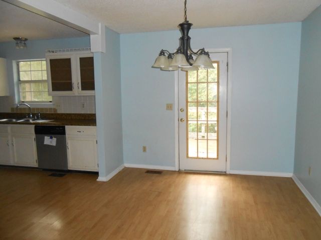 2712 Autumn Chase Drive, Chattanooga, TN 37421