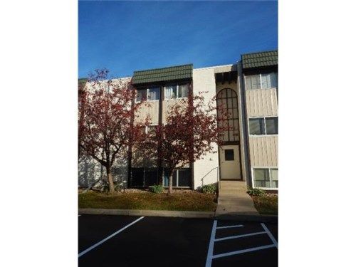 12858 Nicollet Ave #101, Burnsville, MN 55337