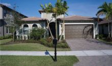 8930 CARRINGTON AV Pompano Beach, FL 33076