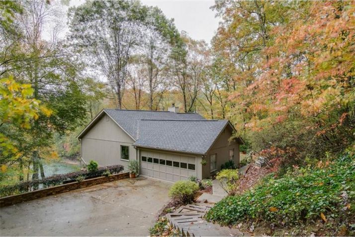 5544 Hidden Harbor Trail, Gainesville, GA 30504