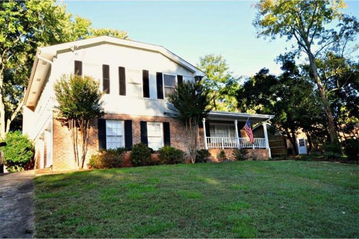 120 Sunset Court, Roswell, GA 30075