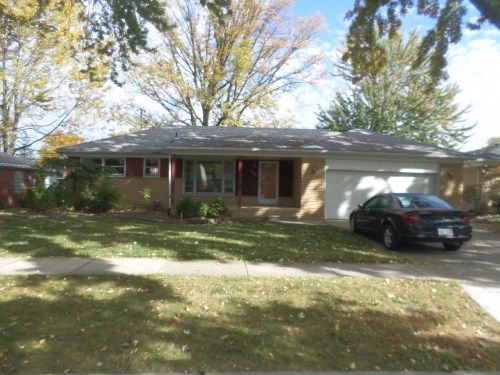 20001 Salisbury St, Saint Clair Shores, MI 48080