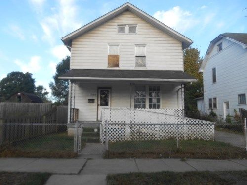 2104 Pearl St, Middletown, OH 45044