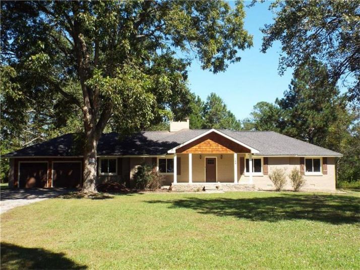 133 Norton Circle, Carrollton, GA 30117