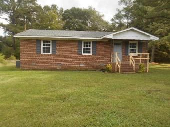 564 Woodruff Rd, Selma, NC 27576