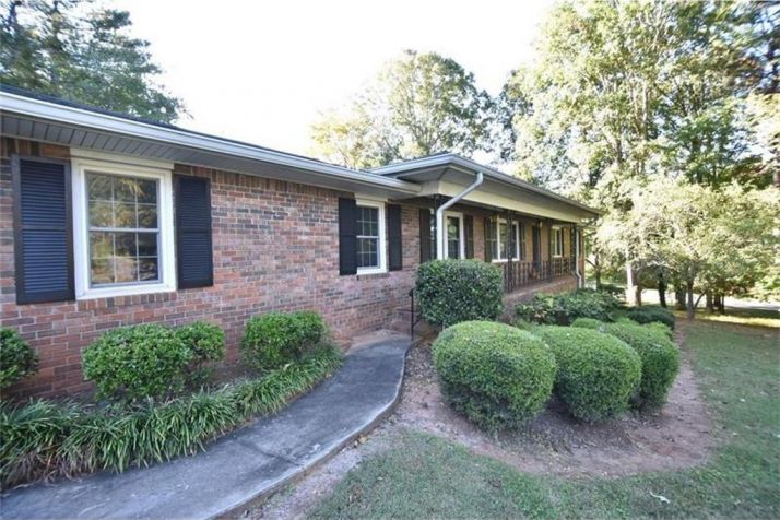 401 Pine Lake Drive, Cumming, GA 30040