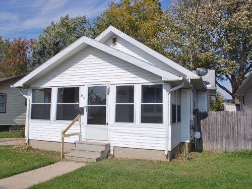 2710 Reynolds St, Flint, MI 48503