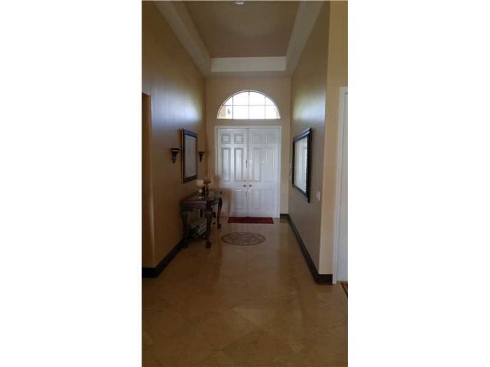 5191 SW 170 AV, Hollywood, FL 33027