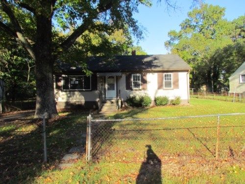 960 Barlen Dr, Richmond, VA 23225