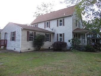 301 Maple Ave, Ridgely, MD 21660
