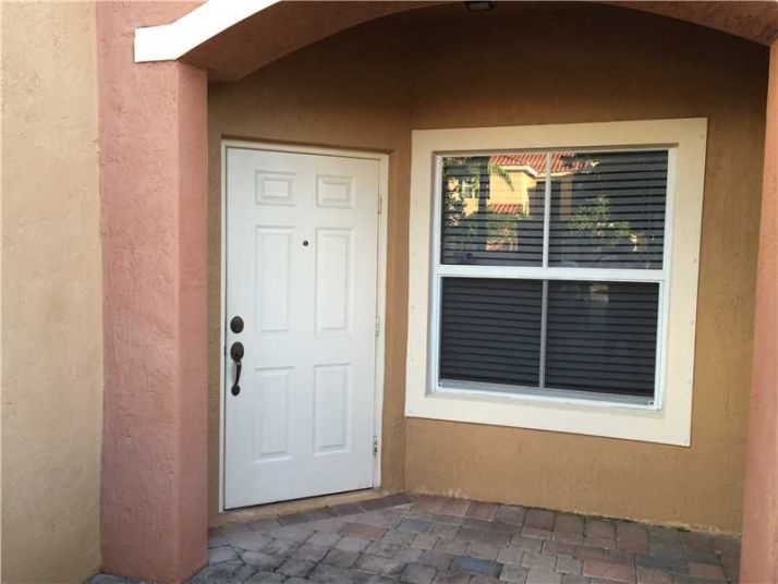 14316 SW 10 ST # 2402, Hollywood, FL 33027