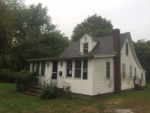 156 Clark Lane, Waterford, CT 06385