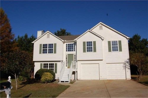 3018 Lake Park Trail, Acworth, GA 30101