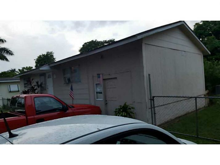 434 NW 8 AV, Homestead, FL 33030