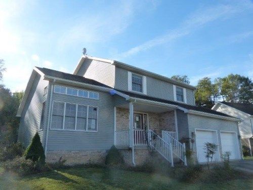 124 Oakwood Circle, Bridgeport, WV 26330