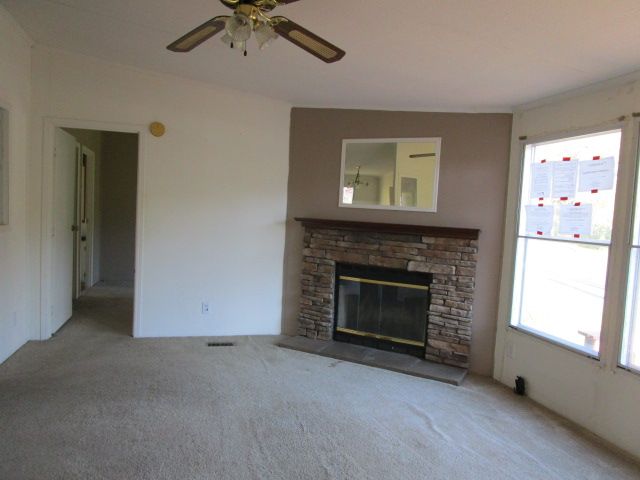 200 E Railroad Ave, Craigsville, VA 24430