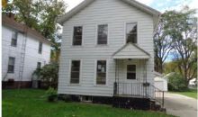 1212 N Lee St Bloomington, IL 61701