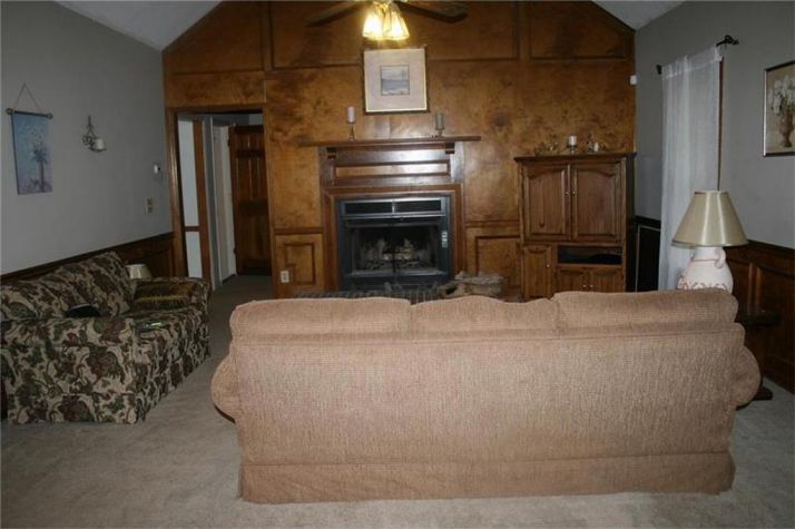 1027 Boston Ridge, Woodstock, GA 30189