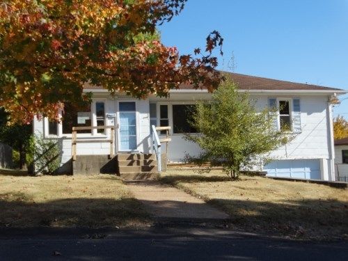 710 Mueller Rd, Festus, MO 63028
