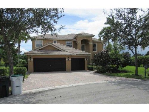 6577 109TH AVE, Pompano Beach, FL 33076