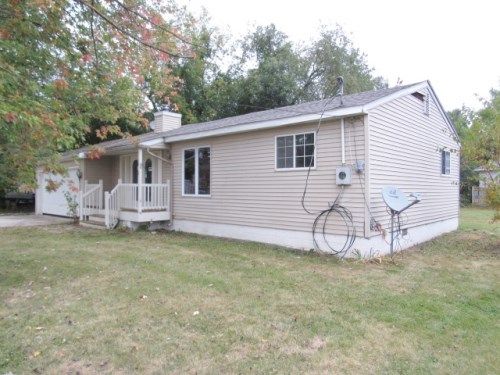 1012 Hubble Dr, Holly, MI 48442